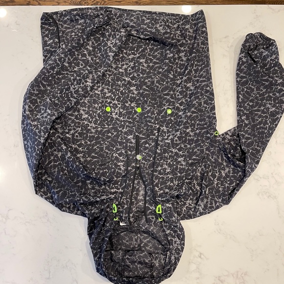 Reebok Classic pullover - Picture 5 of 5